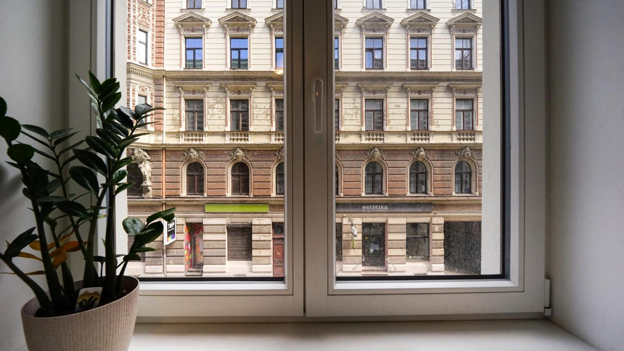 Travelers Heaven Apartment Riga Ngoại thất bức ảnh